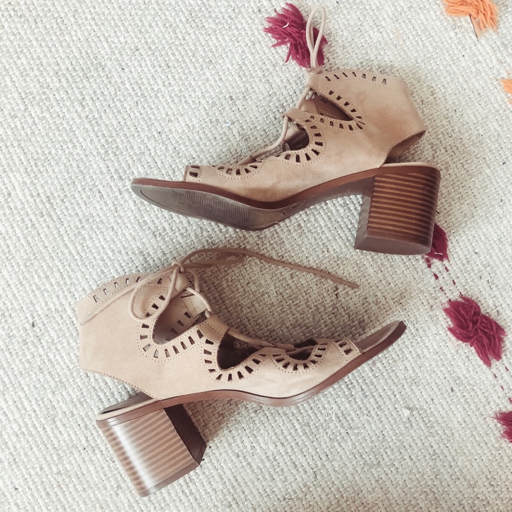 Chunky heels
